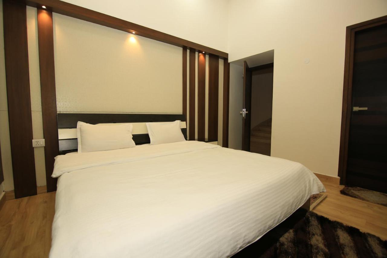 Avanti Tenantry-Luxurious Service Apartments นิวเดลี ภายนอก รูปภาพ