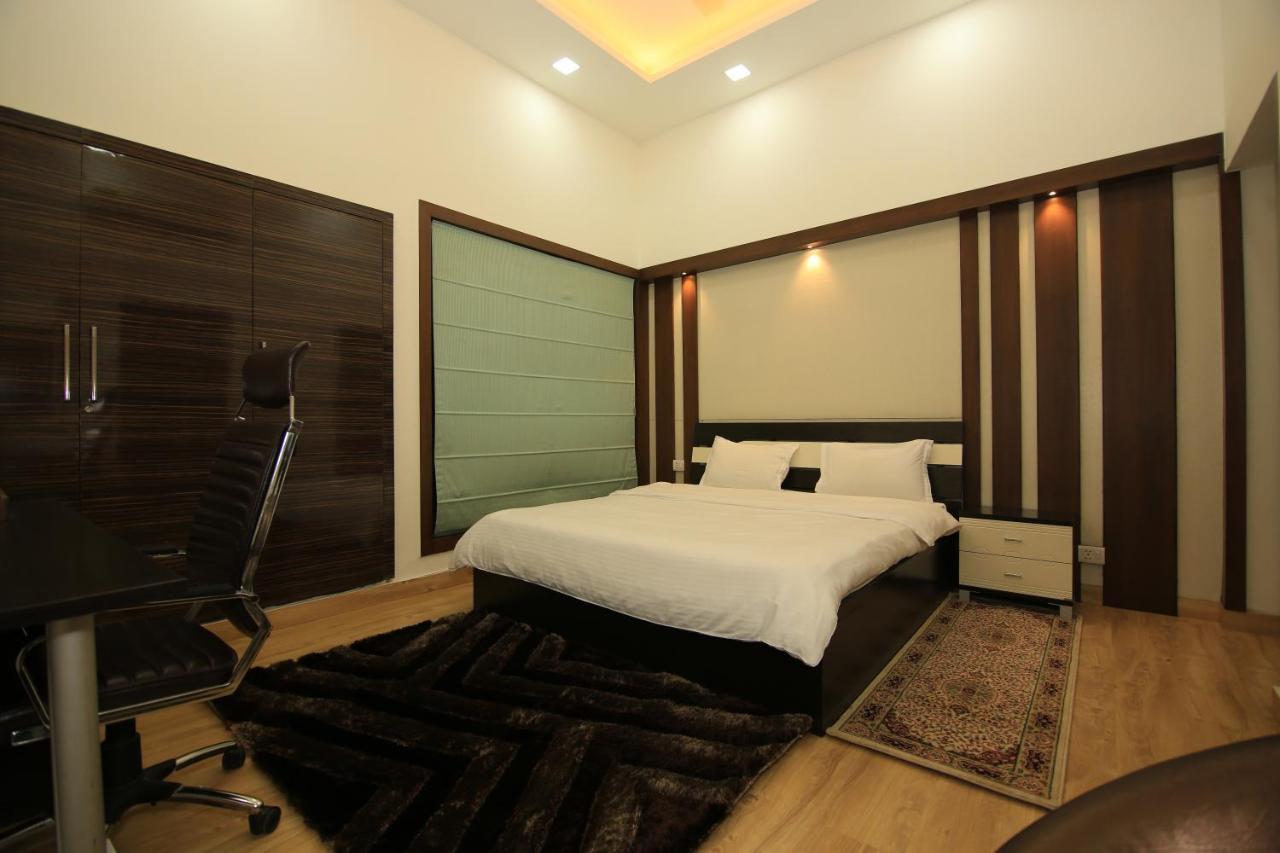 Avanti Tenantry-Luxurious Service Apartments นิวเดลี ภายนอก รูปภาพ